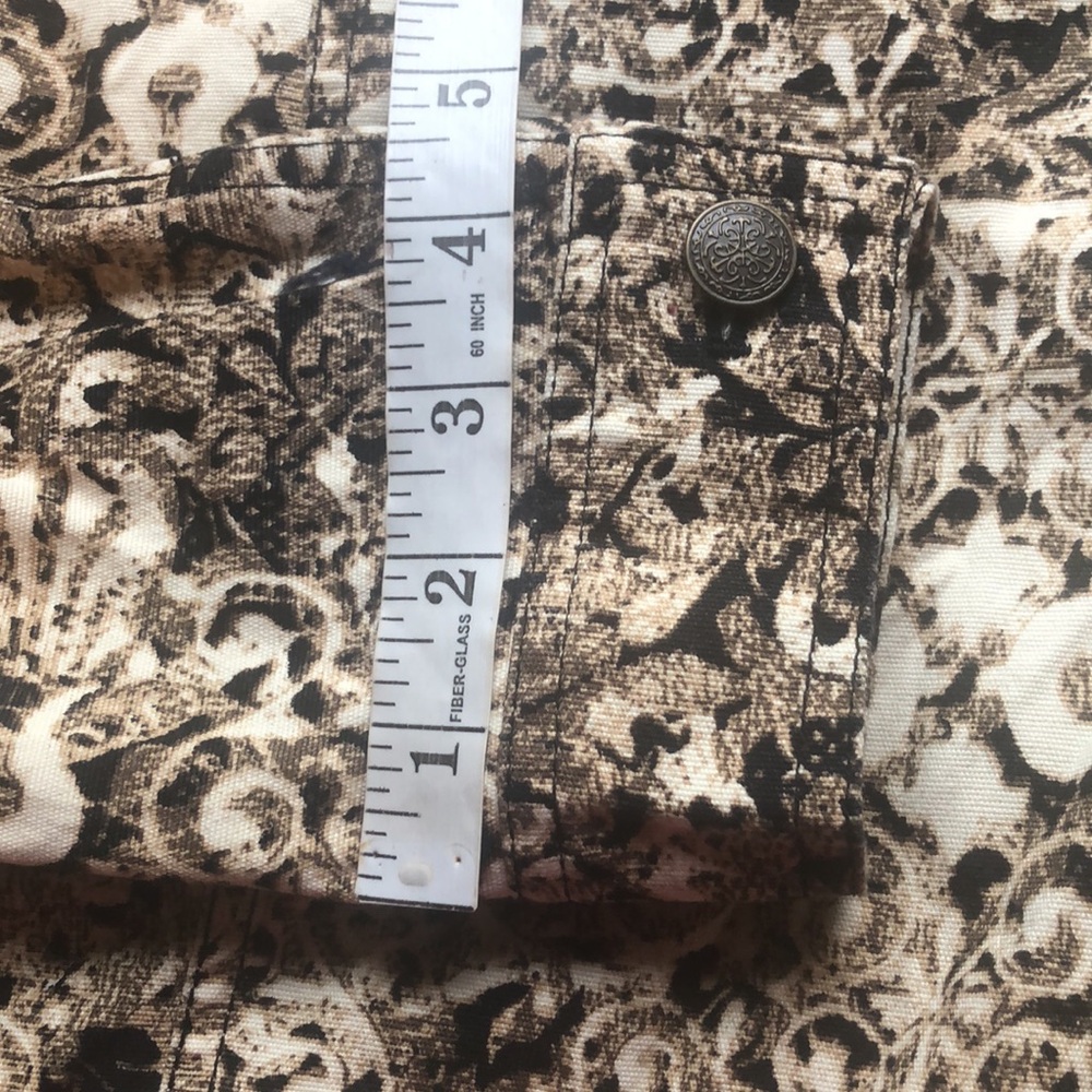 JM Collection Button Front Jacket Abstract Print - Picture 10 of 10